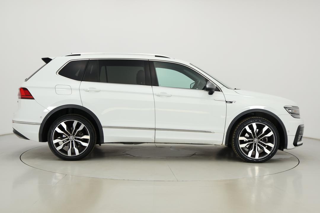 2018 Volkswagen Tiguan Allspace 162 Tsi Highline, Automatic, 76047 km, Right Side View