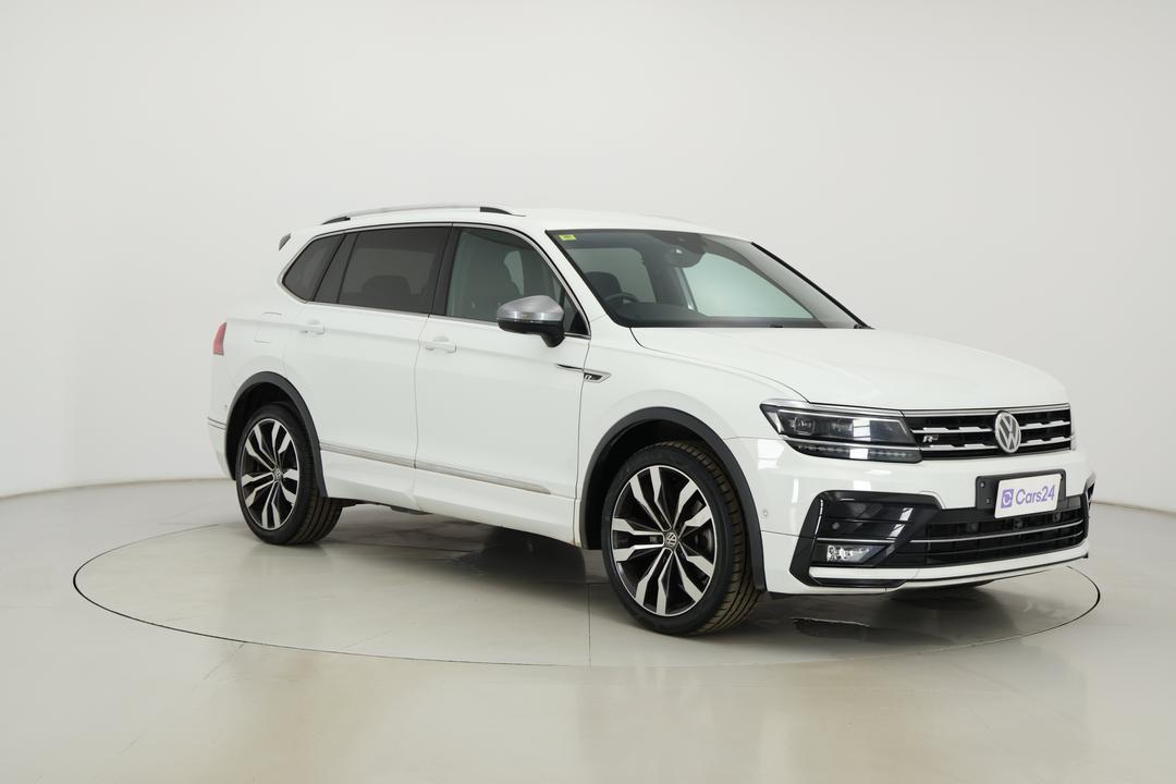 2018 Volkswagen Tiguan Allspace 162 Tsi Highline, Automatic, 76047 km, Right Front Diagonal (45- Degree) View