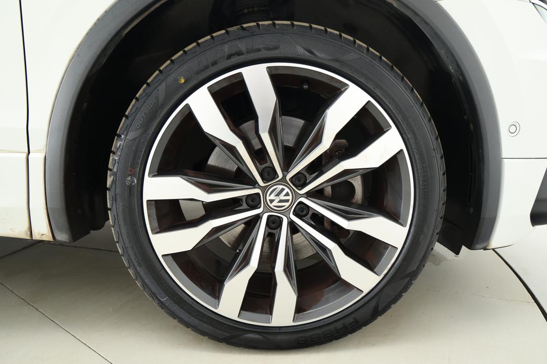 2018 Volkswagen Tiguan Allspace 162 Tsi Highline, Automatic, 76047 km, Right Front Wheel