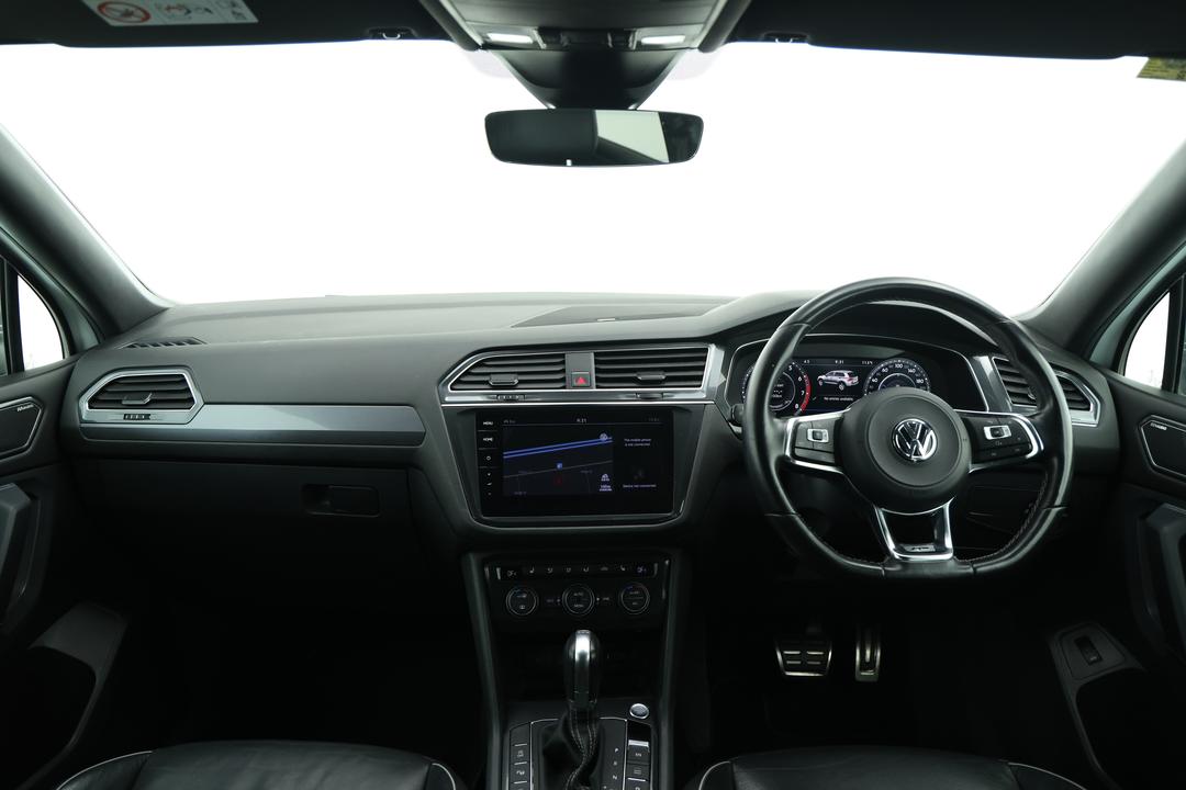 2018 Volkswagen Tiguan Allspace 162 Tsi Highline, Automatic, 76047 km, Dashboard View