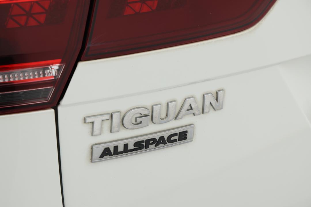 2018 Volkswagen Tiguan Allspace 162 Tsi Highline, Automatic, 76047 km, Badge (Boot Left Side)