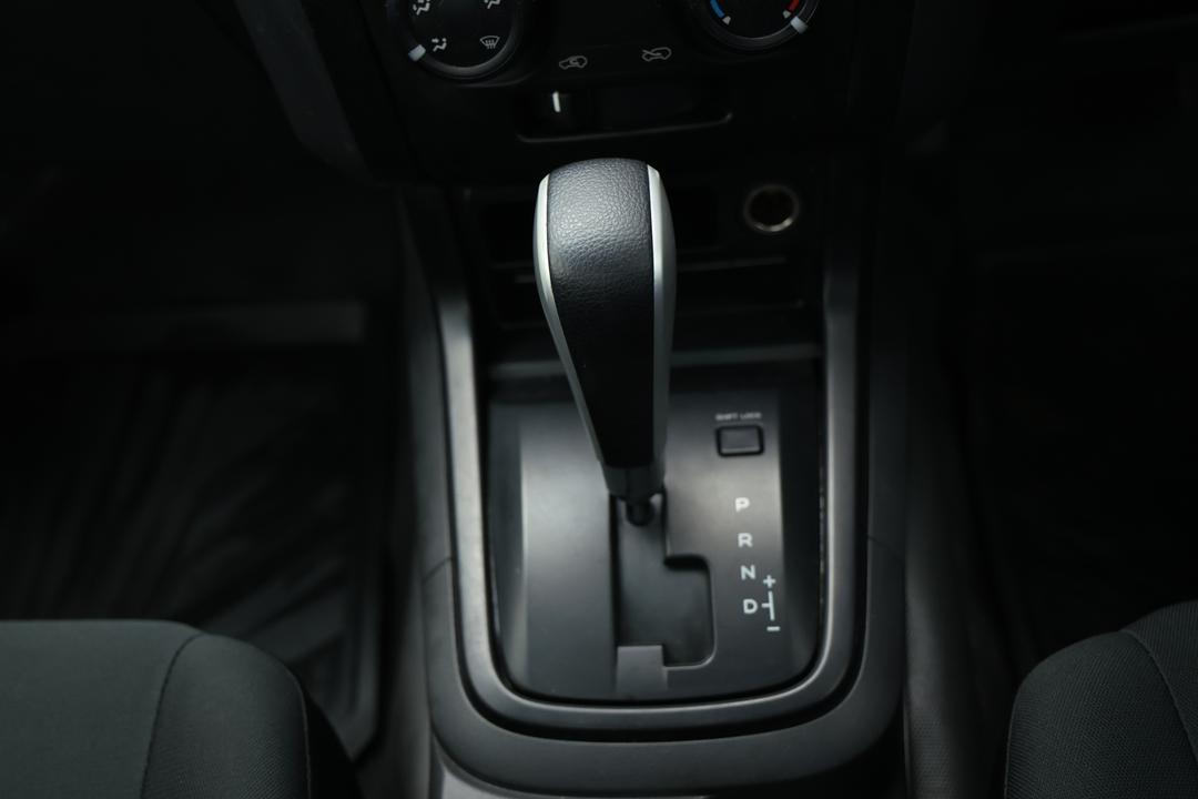 2020 Isuzu D-MAX Sx Hi-ride (4x2), Automatic, 96321 km, Gear Lever 