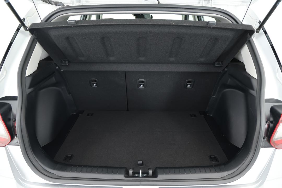 2025 Hyundai Venue Venue, Automatic, 6395 km, Boot Inside View