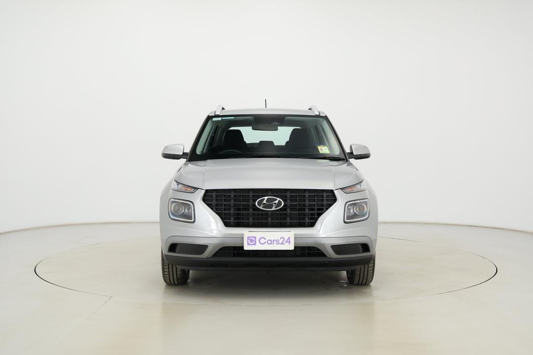 2025 Hyundai Venue Venue, Automatic, 6395 km, Front View