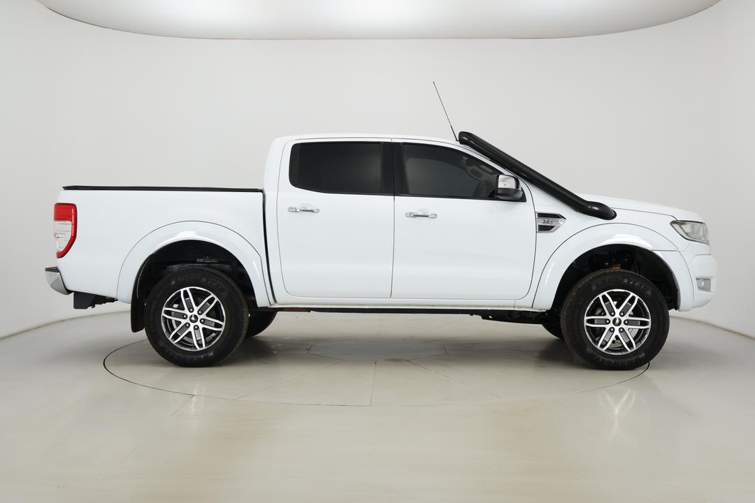 2018 Ford Ranger Xlt 3.2 (4x4), Automatic, 89768 km, Right Side View