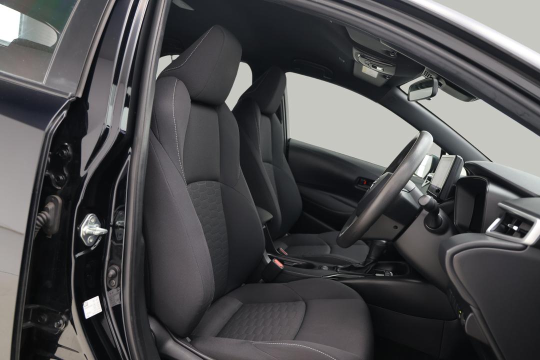 2022 Toyota Corolla Ascent Sport Hybrid, Automatic, 71751 km, Right Side Front Door Cabin View