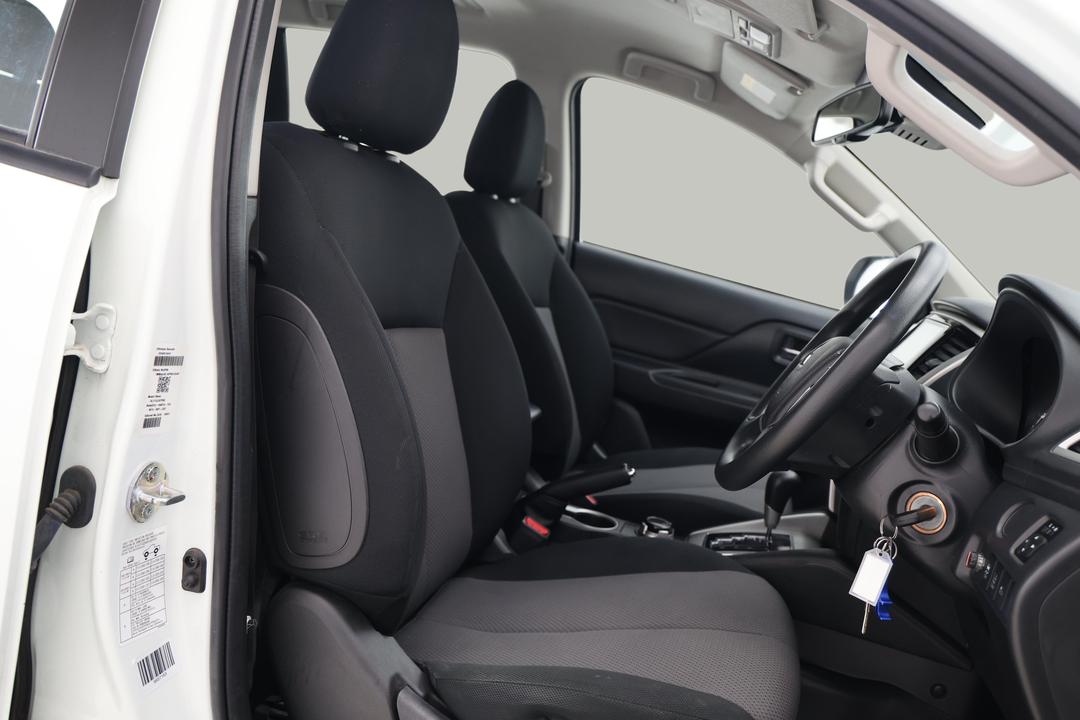 2023 Mitsubishi Triton Glx+ (4x4), Automatic, 45099 km, Right Side Front Door Cabin View