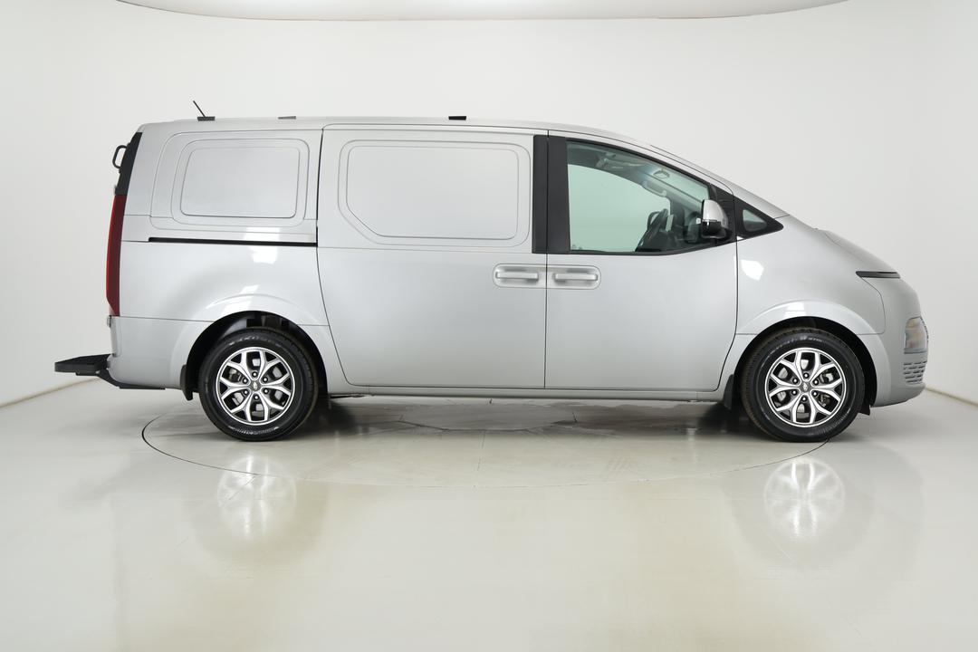 2022 Hyundai Staria Load 2s 2.2d Twin Swing, Automatic, 99268 km, Right Side View