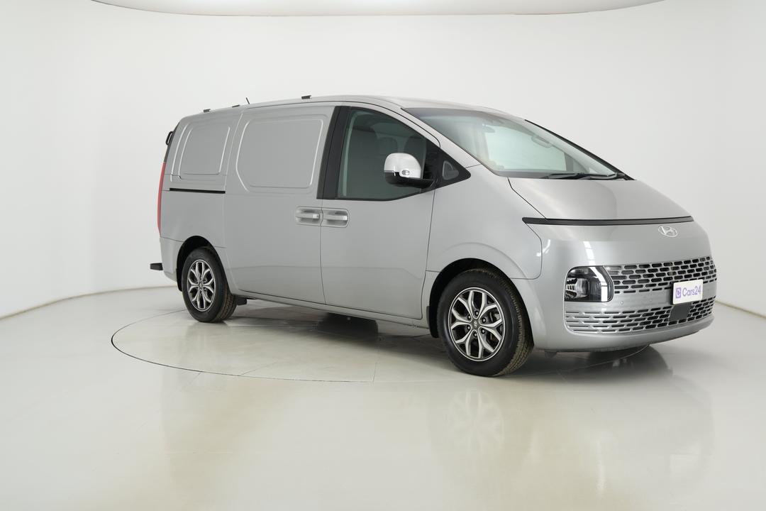 2022 Hyundai Staria Load 2s 2.2d Twin Swing, Automatic, 99268 km, Right Front Diagonal (45- Degree) View