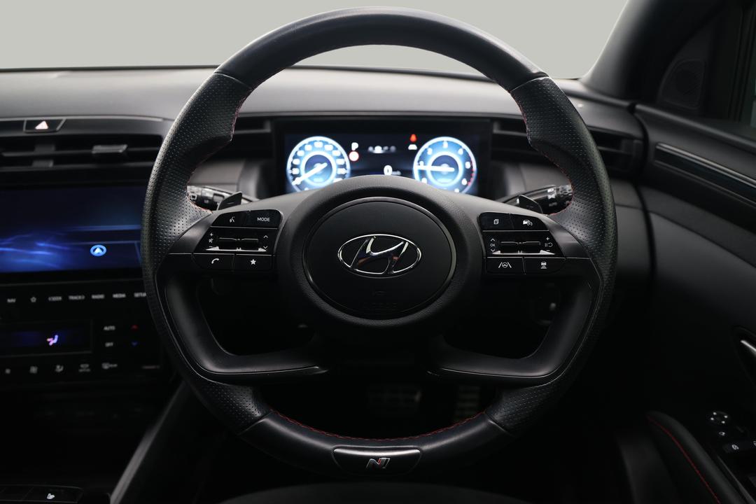 2022 Hyundai Tucson Elite N Line (AWD), Automatic, 92454 km, Steering Wheel Close-up