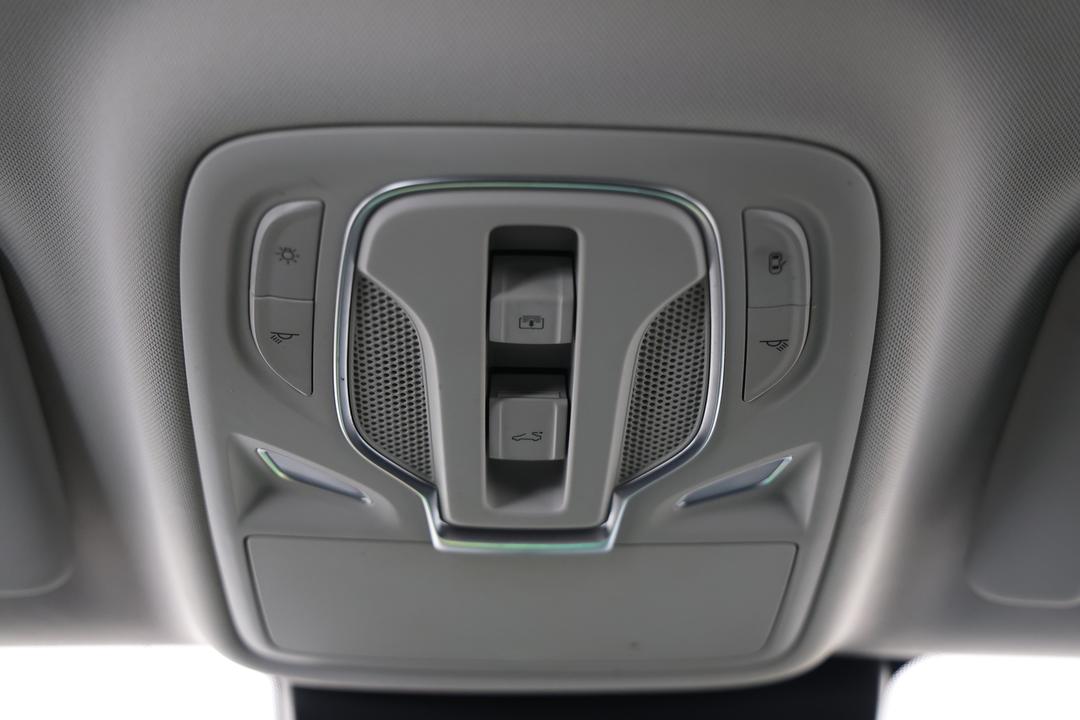 2020 MG HS Essence, Automatic, 52245 km, On-Roof Controls/Sunglass holder