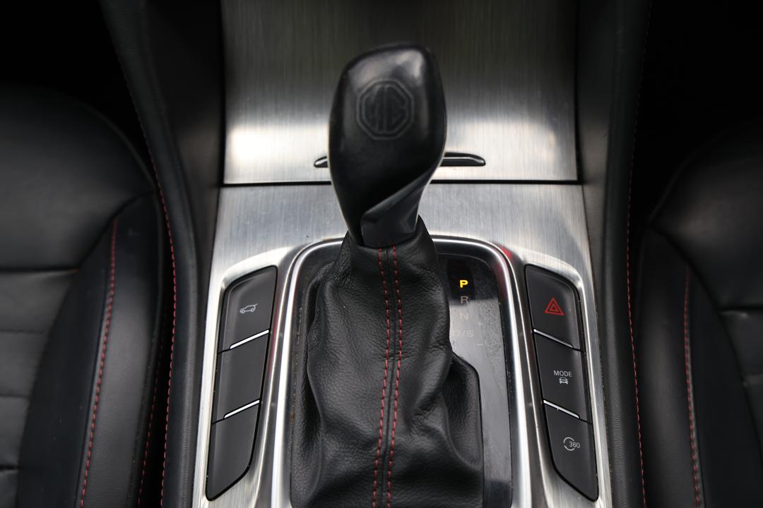 2020 MG HS Essence, Automatic, 52245 km, Gear Lever 