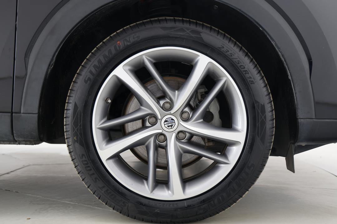 2020 MG HS Essence, Automatic, 52245 km, Right Front Wheel