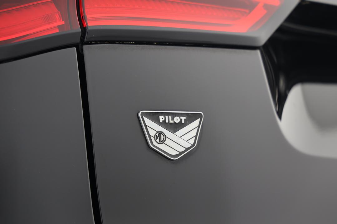 2020 MG HS Essence, Automatic, 52245 km, Badge (Boot Left Side)
