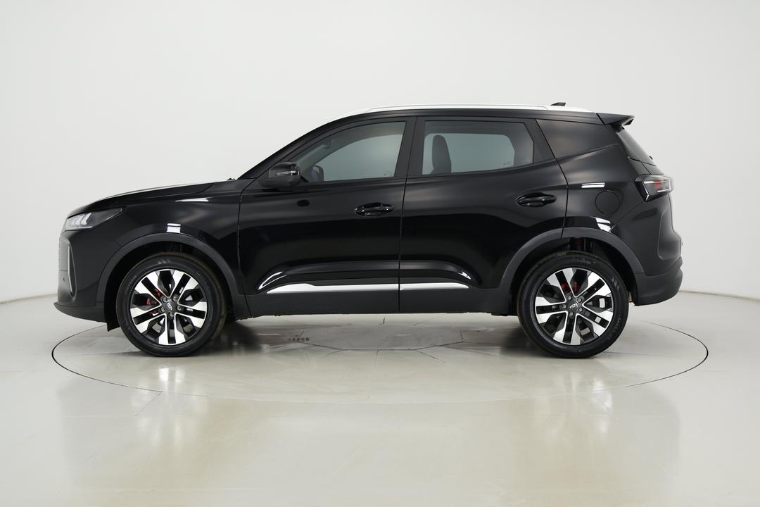 2025 Chery Tiggo 4 Ultimate, Automatic, 9207 km, Left Side View