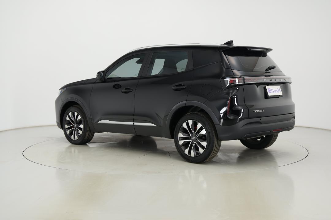 2025 Chery Tiggo 4 Ultimate, Automatic, 9207 km, Left Back Diagonal (45- Degree) View