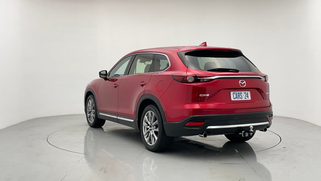 Left Back Diagonal (45- Degree) View