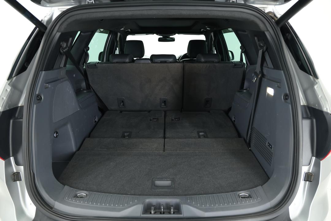 2017 Ford Everest Titanium, Automatic, 142880 km, Boot Inside View