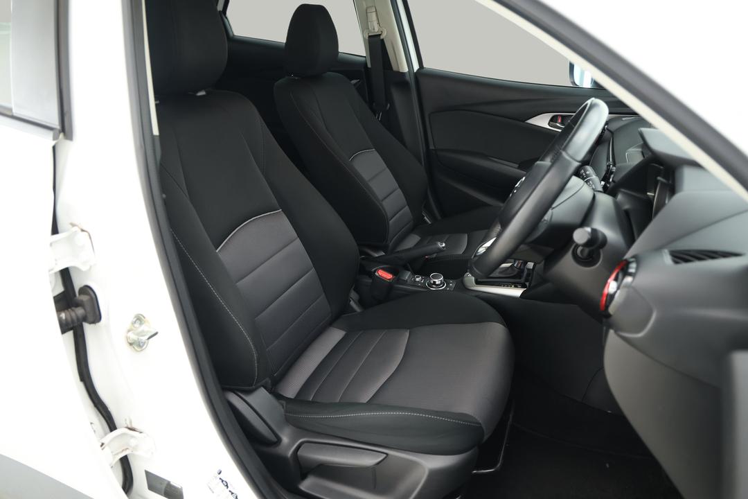 2018 Mazda CX-3 Maxx (FWD), Automatic, 44547 km, Right Side Front Door Cabin View