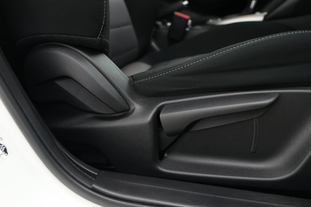 2018 Mazda CX-3 Maxx (FWD), Automatic, 44547 km, Drivers Side Adjustment Panel