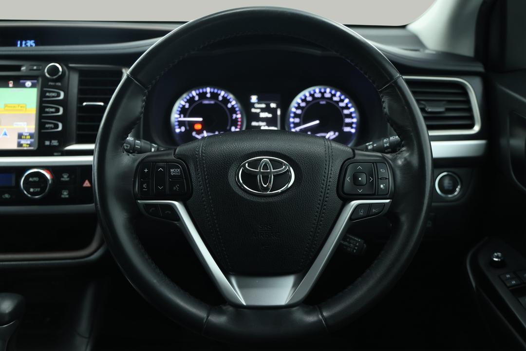 2019 Toyota Kluger Gxl (4x4), Automatic, 86232 km, Steering Wheel Close-up