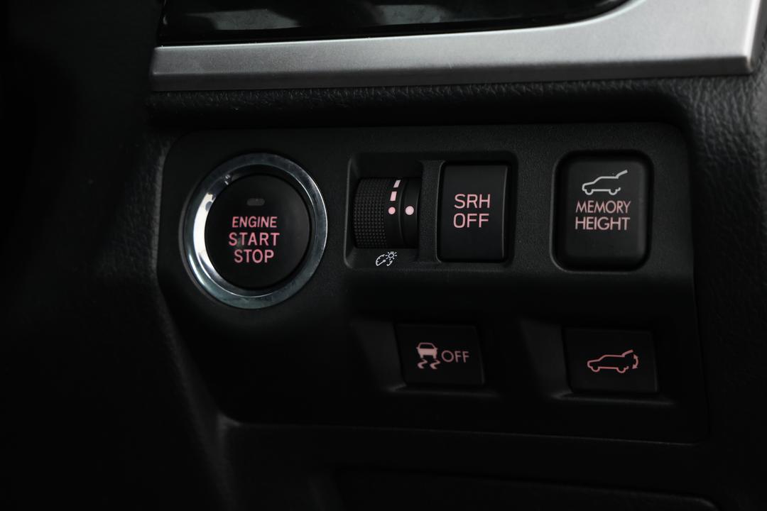 2018 Subaru Forester 2.5i-l, Automatic, 171717 km, Utility Switches/Buttons
