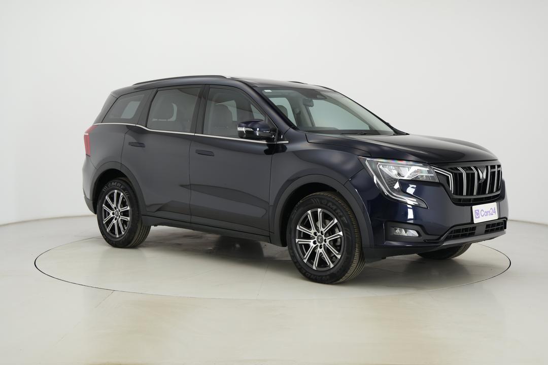 2024 Mahindra Xuv700 Ax7l, Automatic, 24889 km, Right Front Diagonal (45- Degree) View