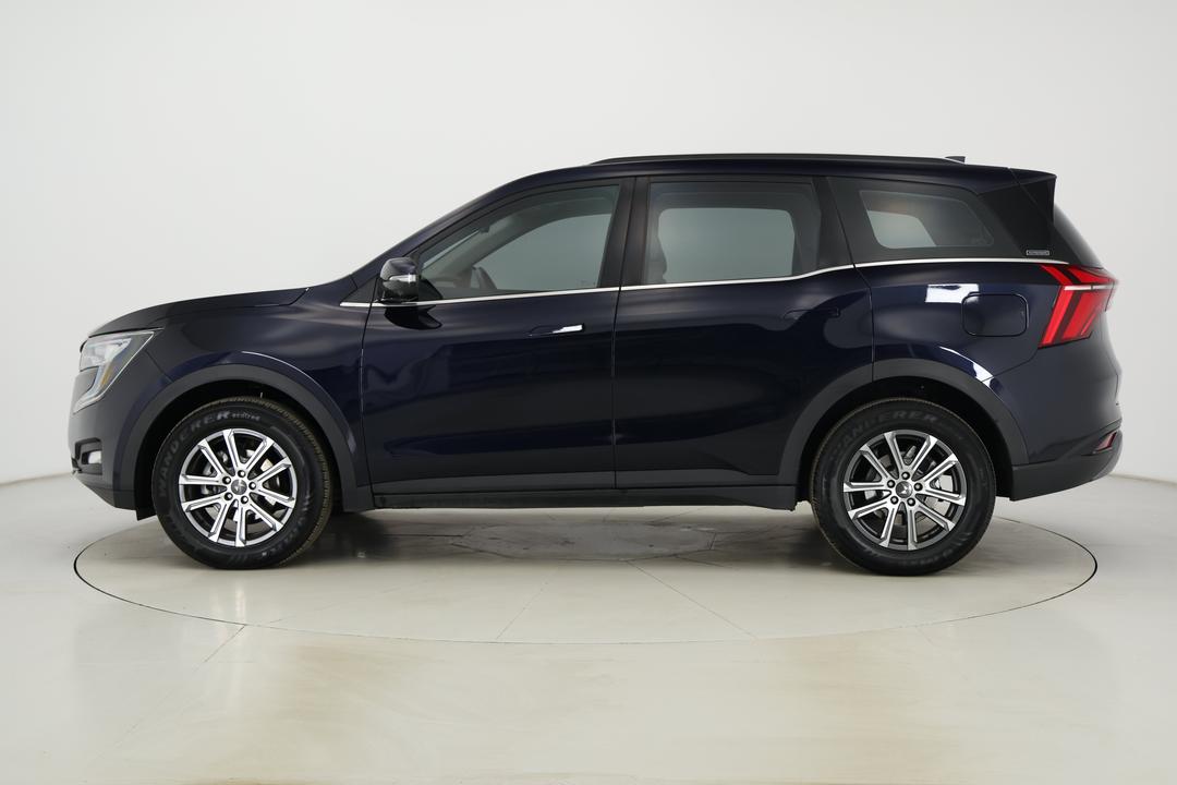 2024 Mahindra Xuv700 Ax7l, Automatic, 24889 km, Left Side View