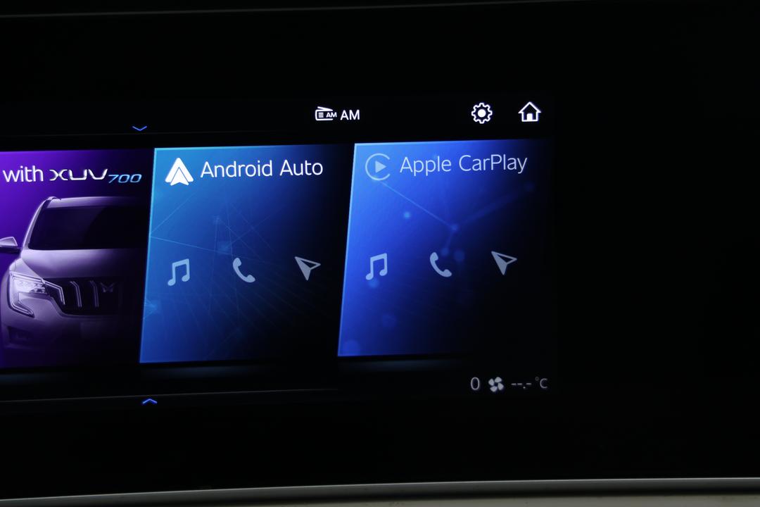 2024 Mahindra Xuv700 Ax7l, Automatic, 24889 km, Android/Apple Car Play