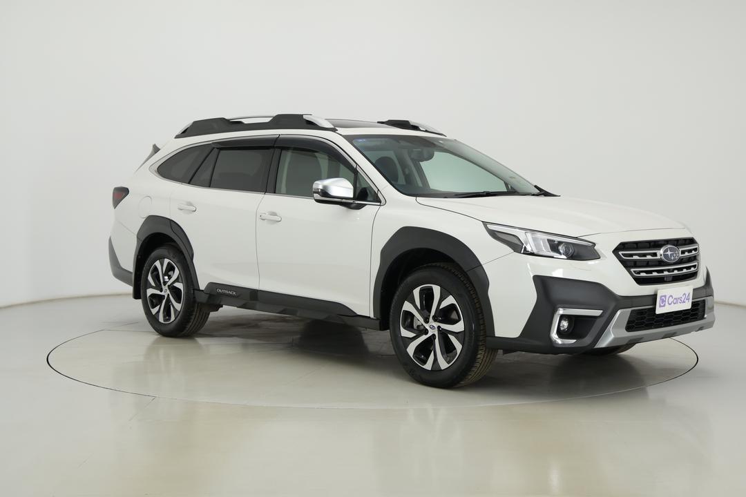 2021 Subaru Outback AWD Touring, Automatic, 56004 km, Right Front Diagonal (45- Degree) View