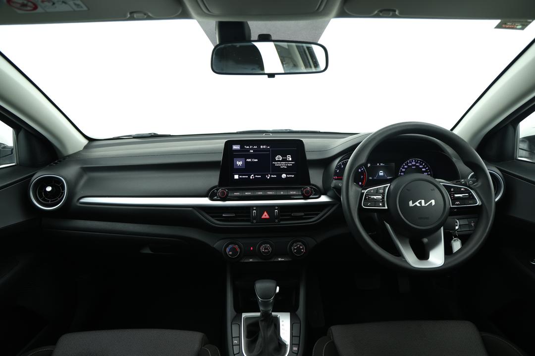2021 Kia Cerato S, Automatic, 102486 km, Dashboard View