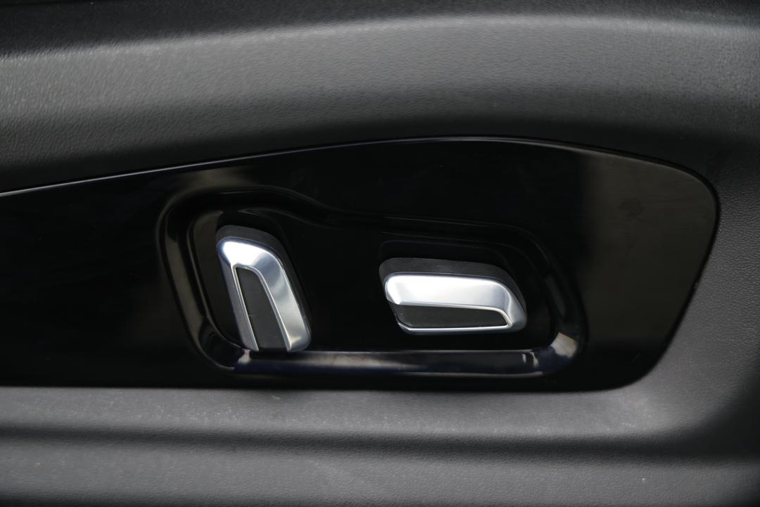 2023 Chery Omoda 5 Bx (basic Version), Automatic, 28771 km, Drivers Side Adjustment Panel