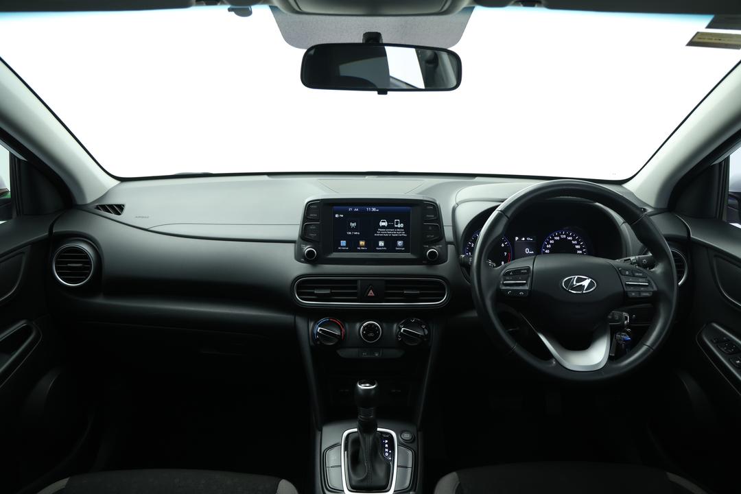 2017 Hyundai Kona Active (FWD), Automatic, 80462 km, Dashboard View