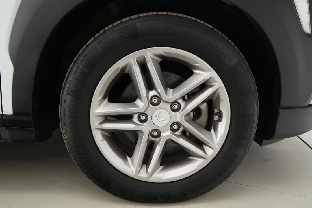 2017 Hyundai Kona Active (FWD), Automatic, 80462 km, Right Front Wheel