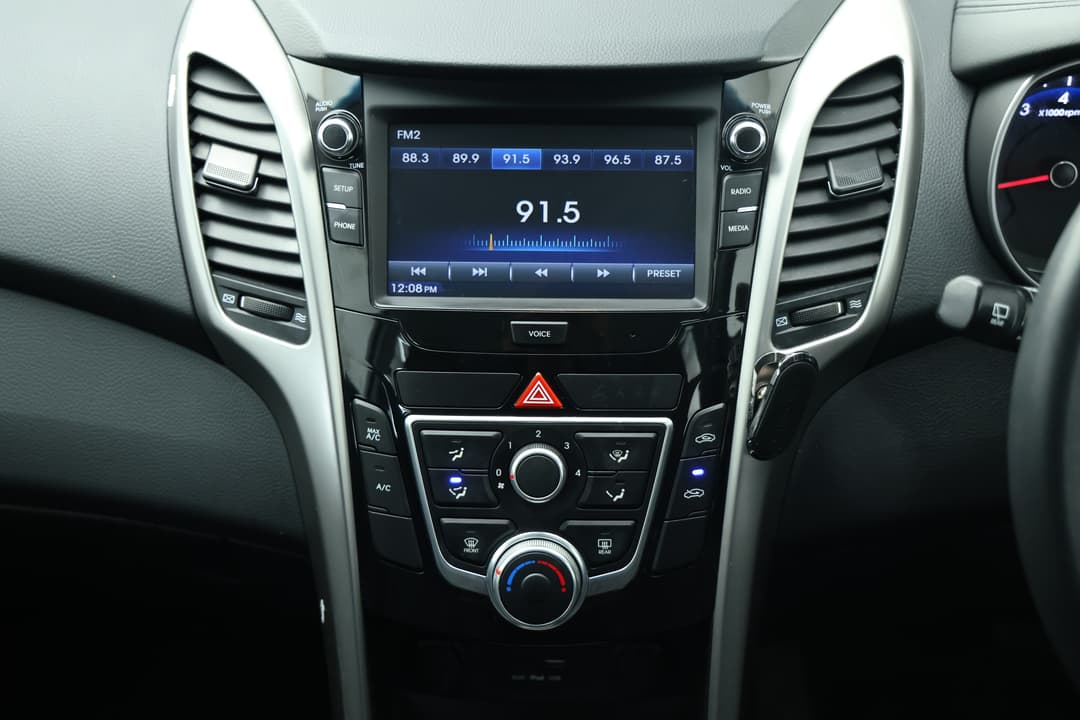 2016 Hyundai i30 Active X, Automatic, 69424 km, Center Console