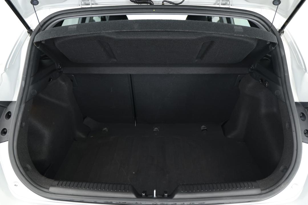 2016 Hyundai i30 Active X, Automatic, 69424 km, Boot Inside View
