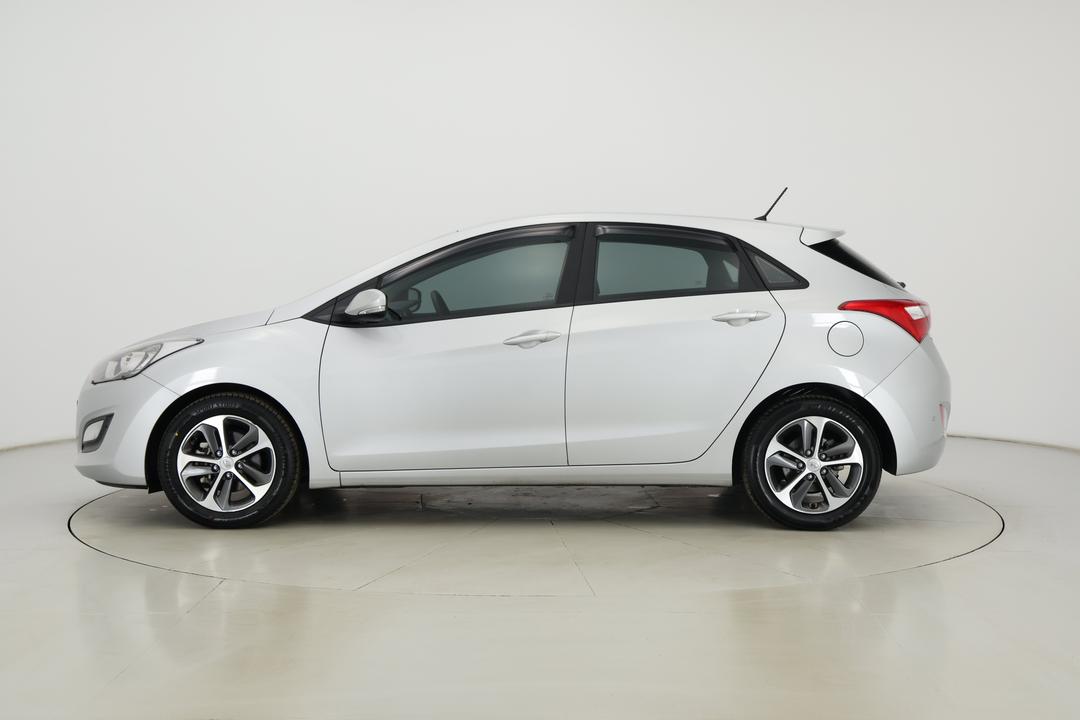 2016 Hyundai i30 Active X, Automatic, 69424 km, Left Side View