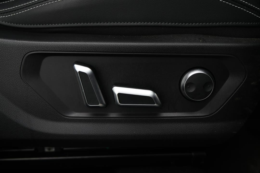 2022 GWM Haval H6 Ultra, Automatic, 31981 km, Drivers Side Adjustment Panel
