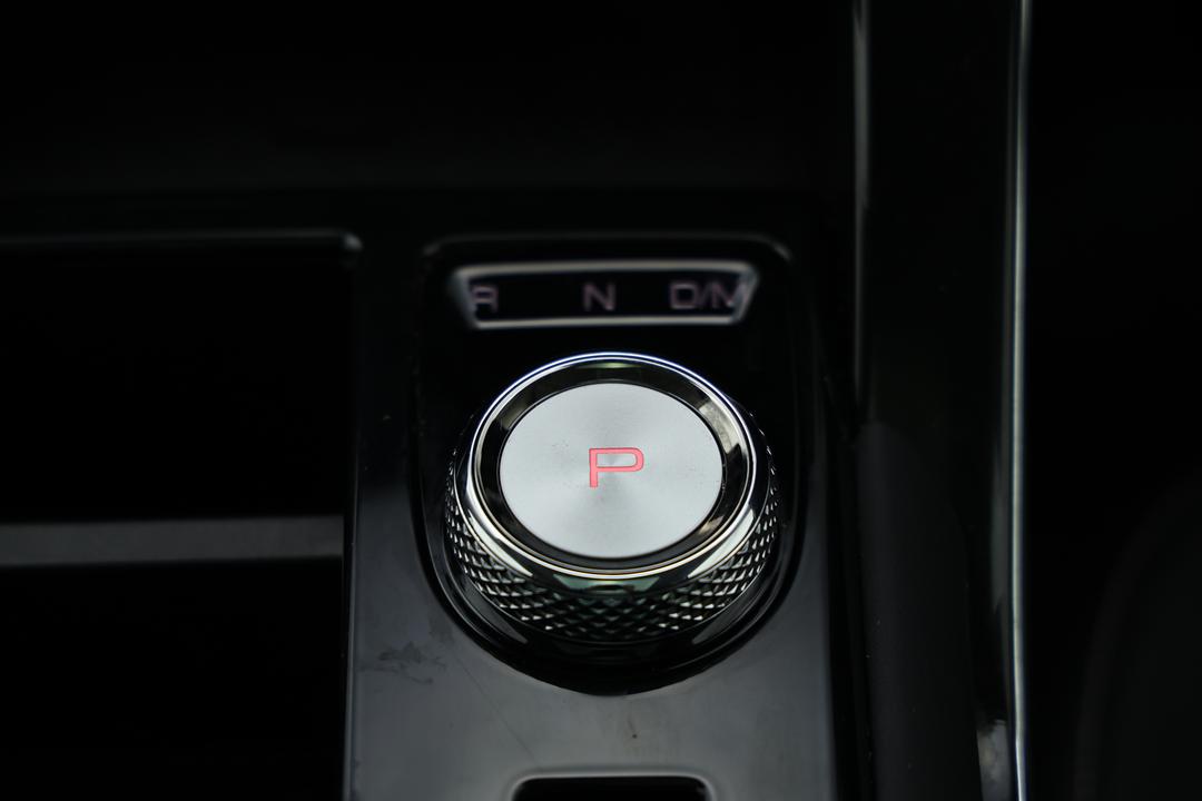 2022 GWM Haval H6 Ultra, Automatic, 31981 km, Gear Lever 