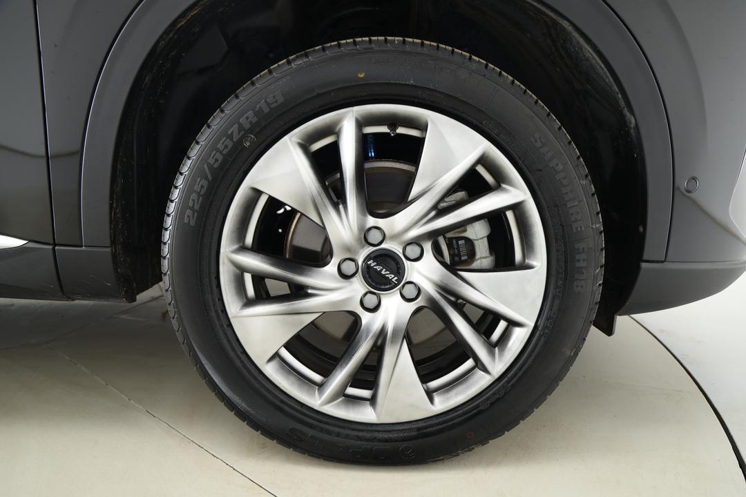 2022 GWM Haval H6 Ultra, Automatic, 31981 km, Right Front Wheel