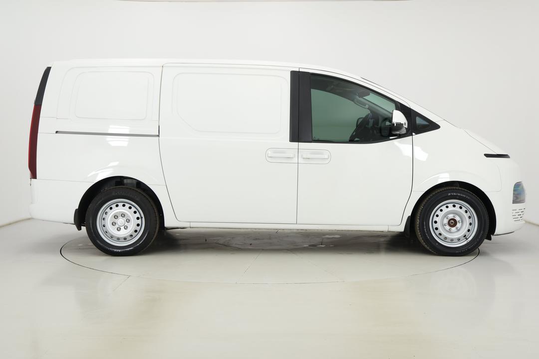 2022 Hyundai Staria Load 2s 2.2d Twin Swing, Automatic, 47056 km, Right Side View