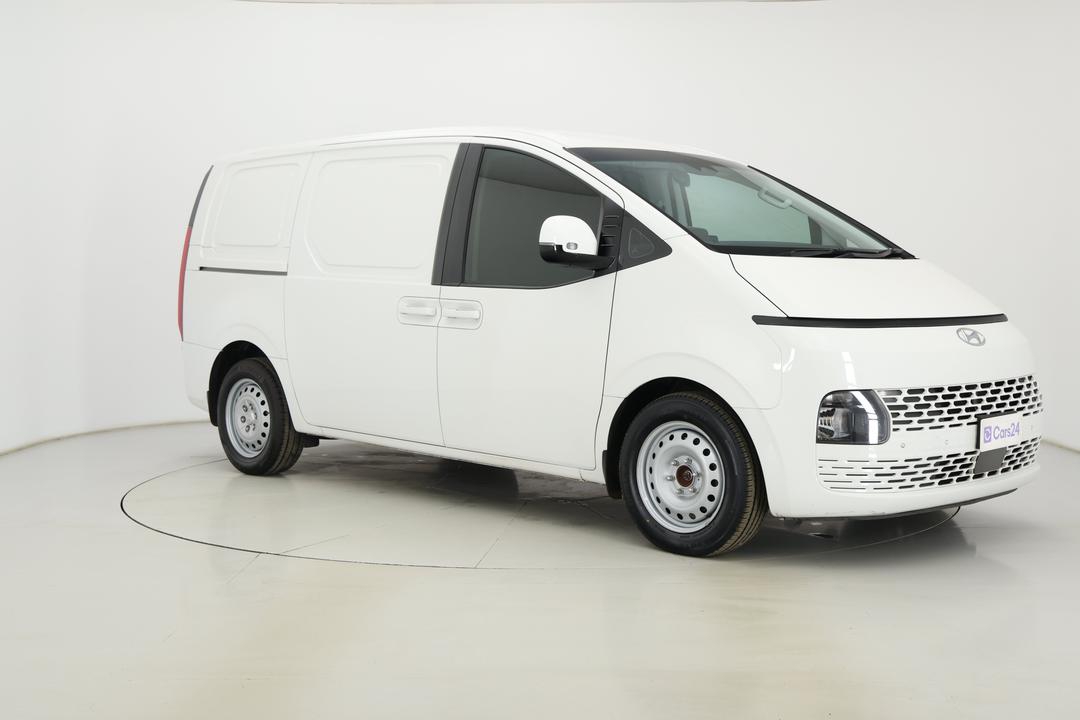 2022 Hyundai Staria Load 2s 2.2d Twin Swing, Automatic, 47056 km, Right Front Diagonal (45- Degree) View