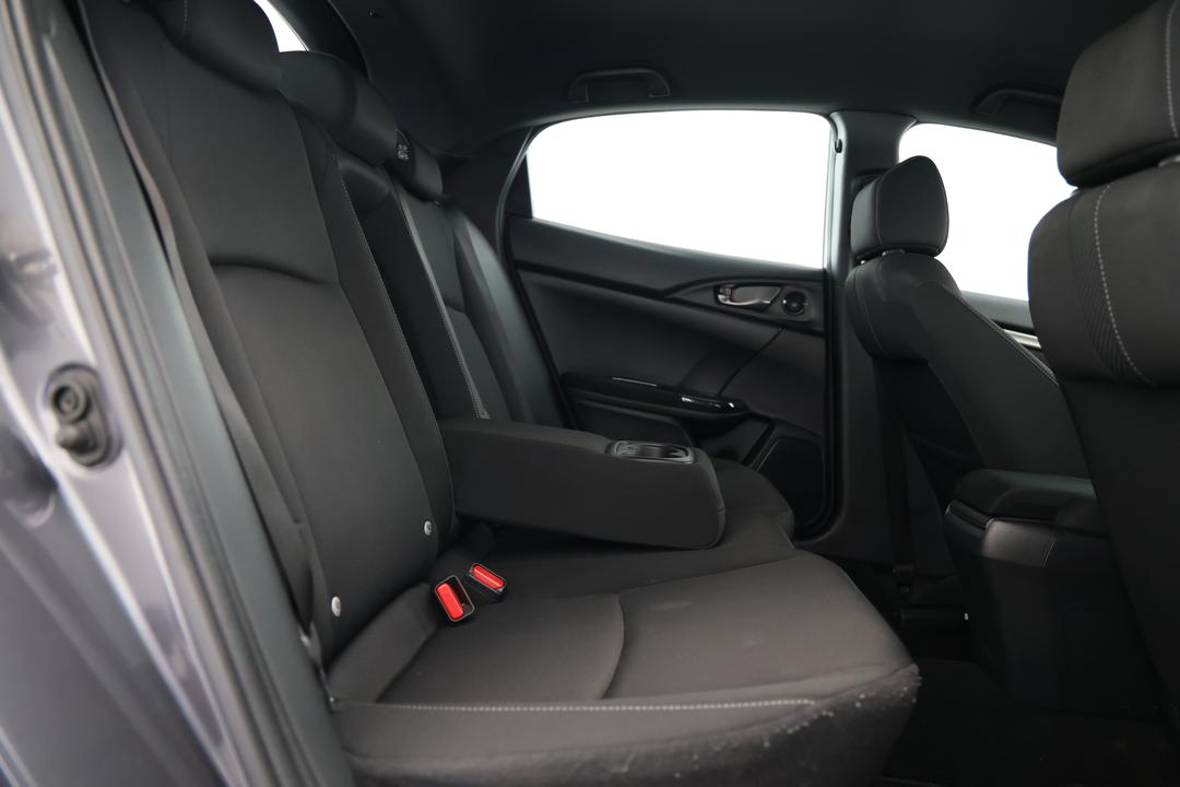 2018 Honda Civic Vti-s, Automatic, 61233 km, Right Side Rear Door Cabin View