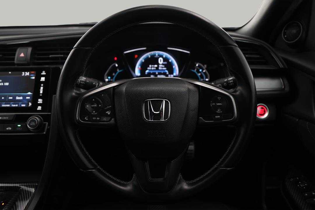 2018 Honda Civic Vti-s, Automatic, 61233 km, Steering Wheel Close-up