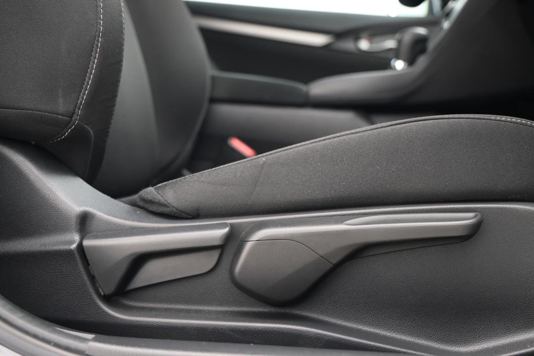 2018 Honda Civic Vti-s, Automatic, 61233 km, Drivers Side Adjustment Panel