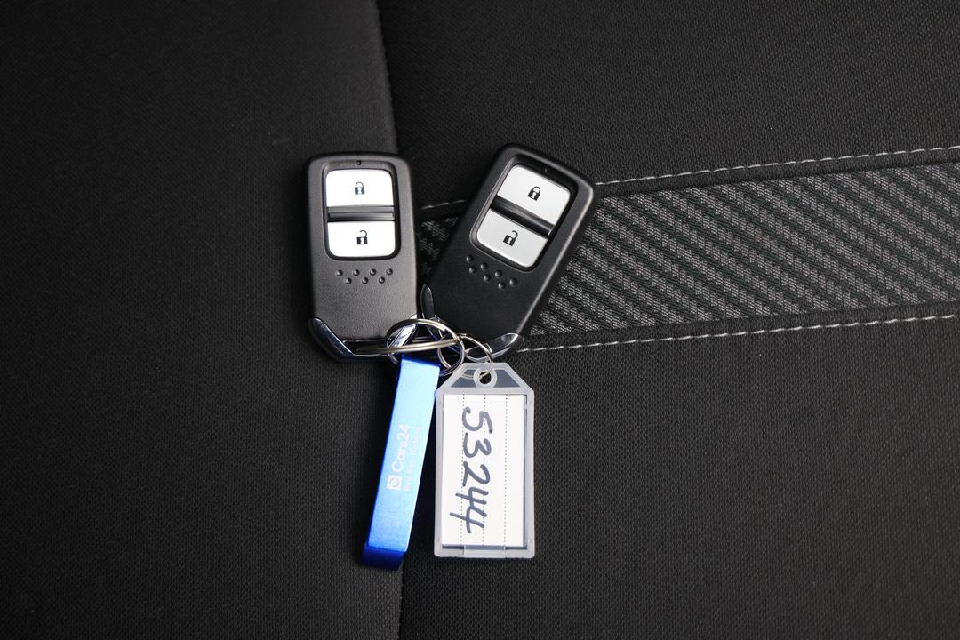 2018 Honda Civic Vti-s, Automatic, 61233 km, Key Close-up