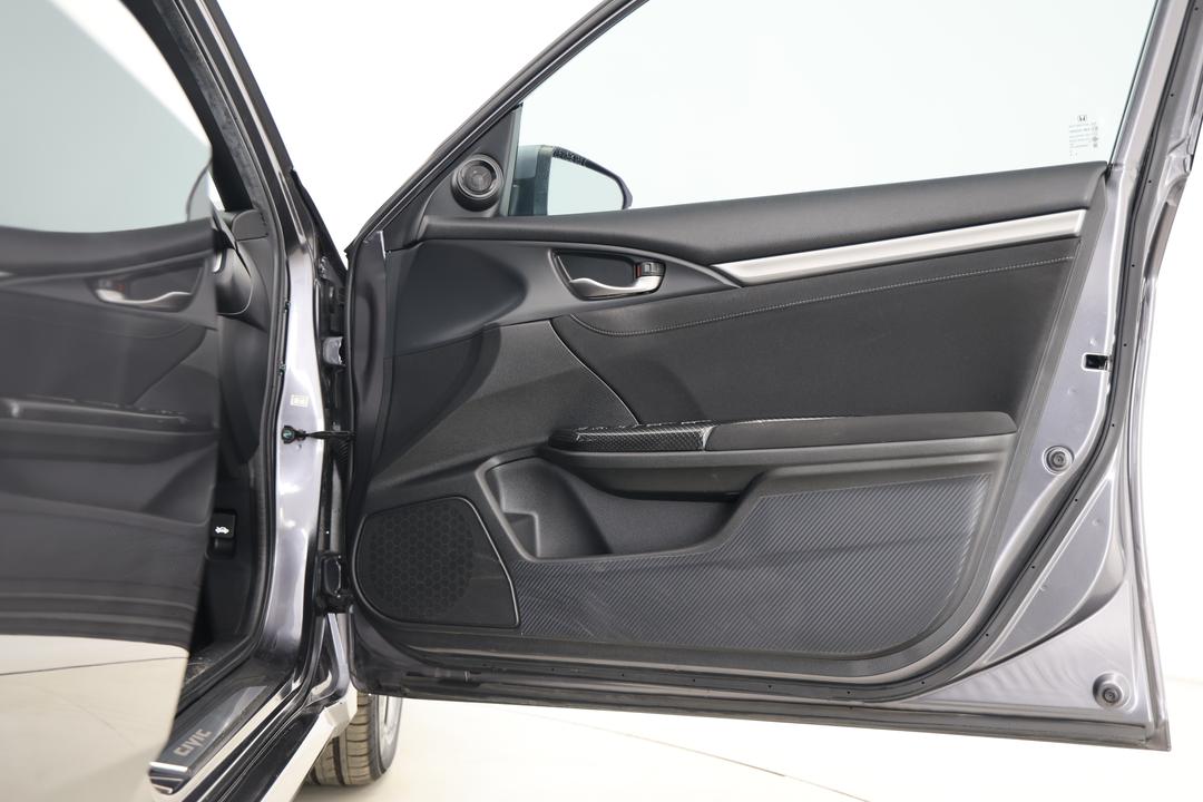 2018 Honda Civic Vti-s, Automatic, 61233 km, Speaker View