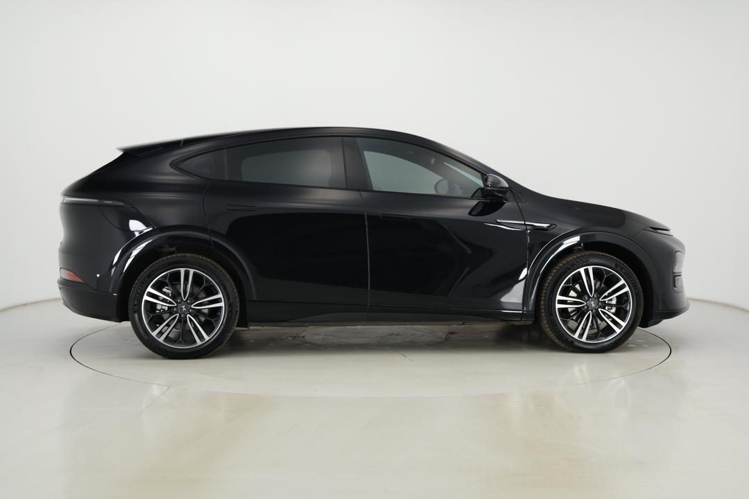 2025 Xpeng G6 Standard, Automatic, 20265 km, Right Side View