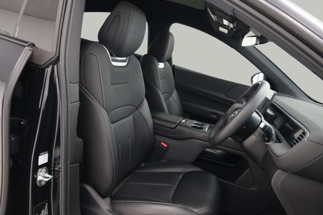 2025 Xpeng G6 Standard, Automatic, 20265 km, Right Side Front Door Cabin View
