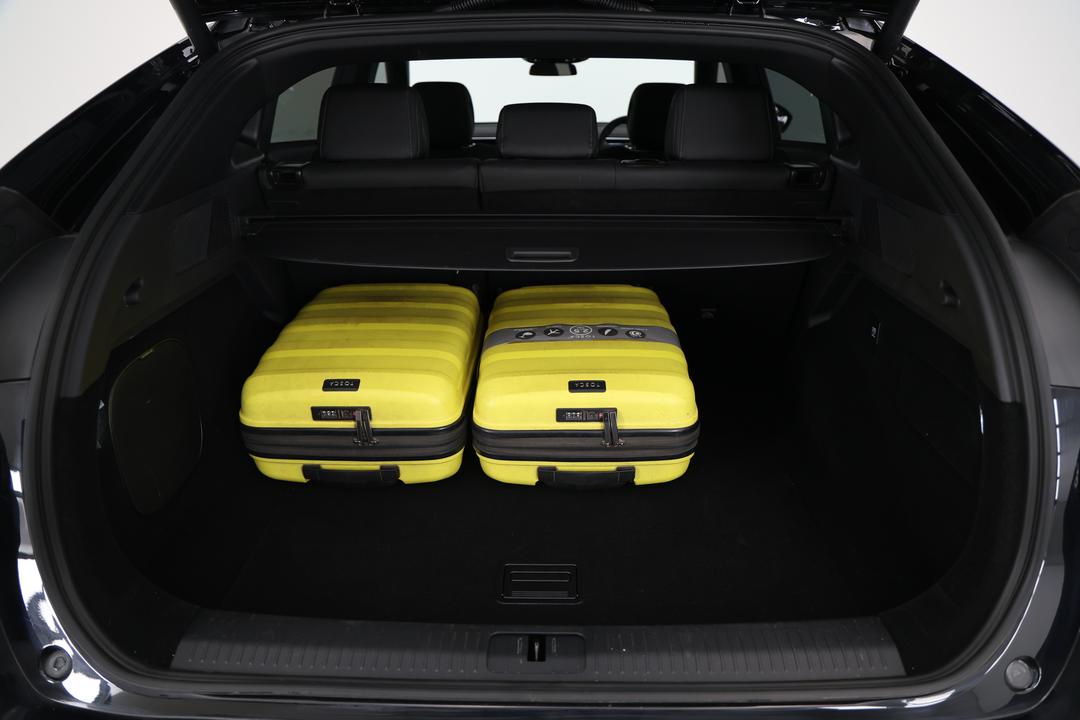 2025 Xpeng G6 Standard, Automatic, 20265 km, Boot Inside View with Luggage